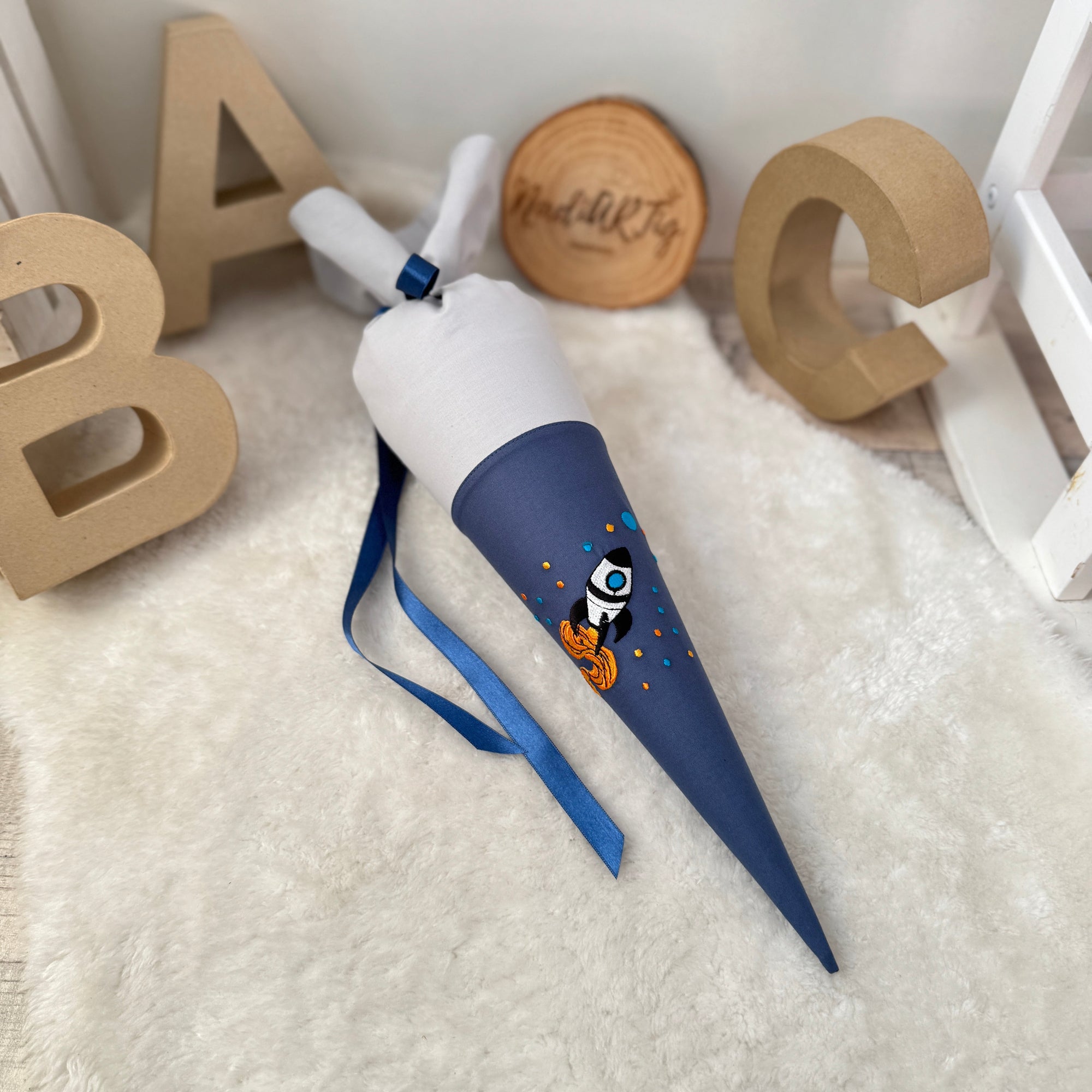 kleine Schultute Astronaut Rakete grau blau