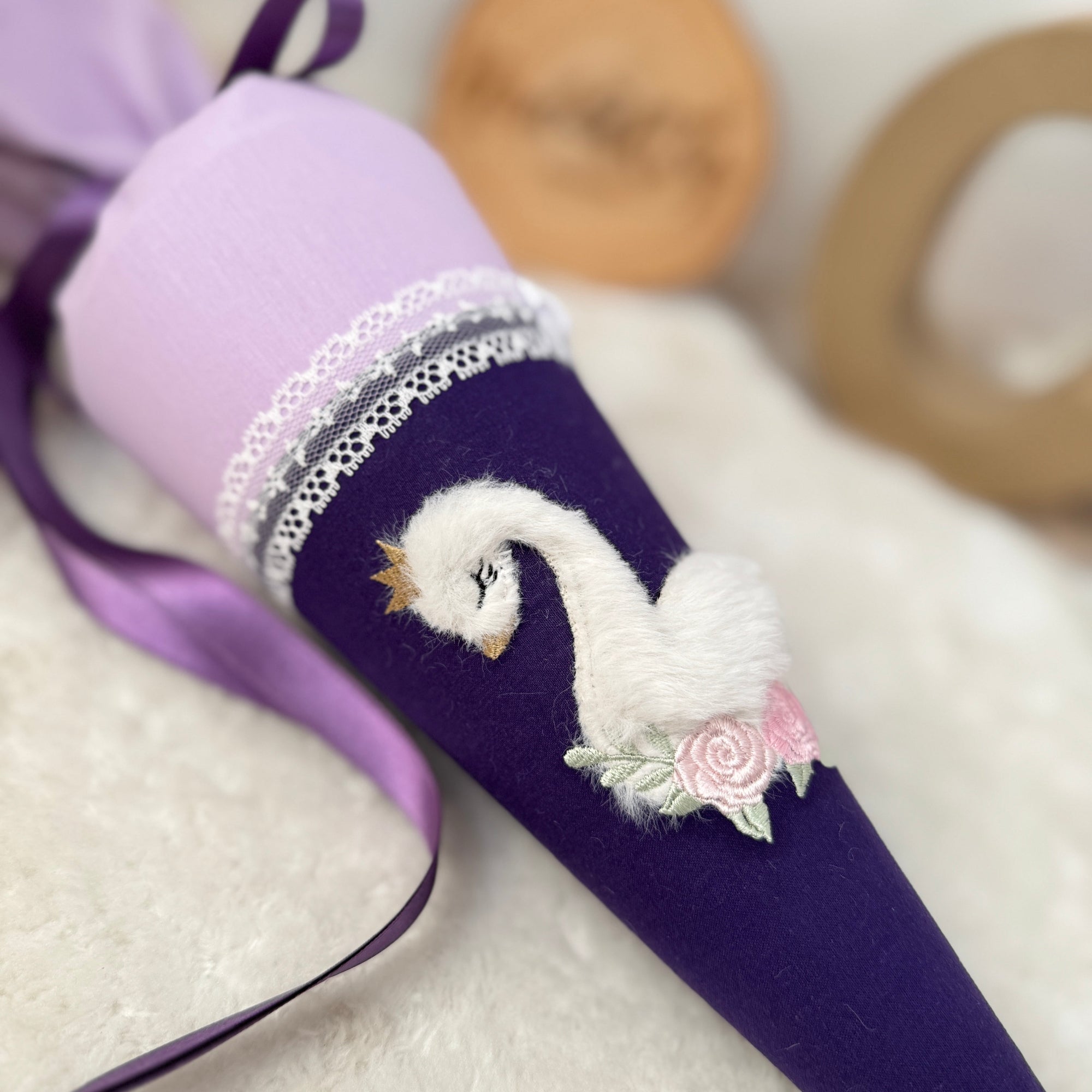 kleine Schultute Schwan flieder und lila