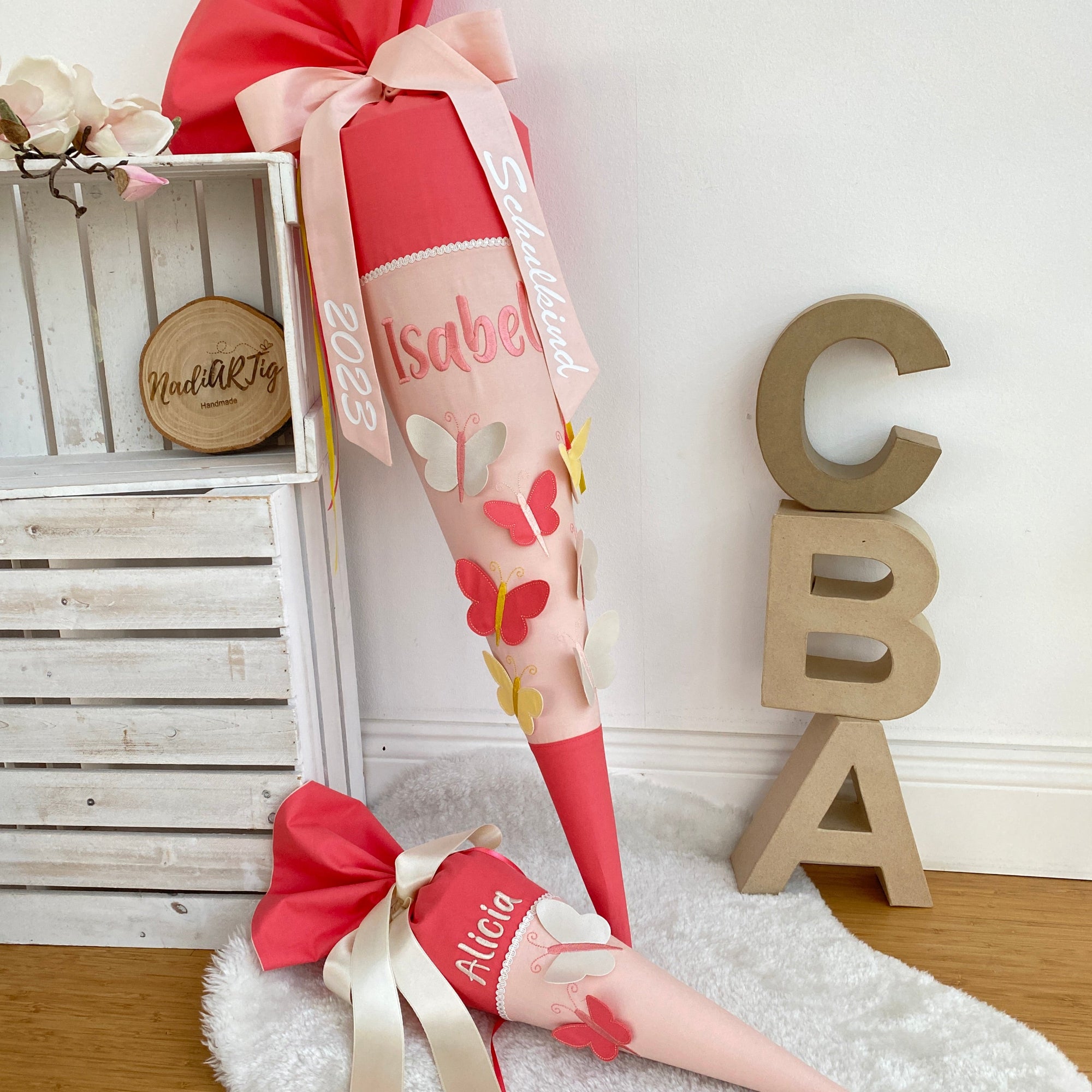 Schultüte Schmetterling/Zitronenfalter in koralle/lachs