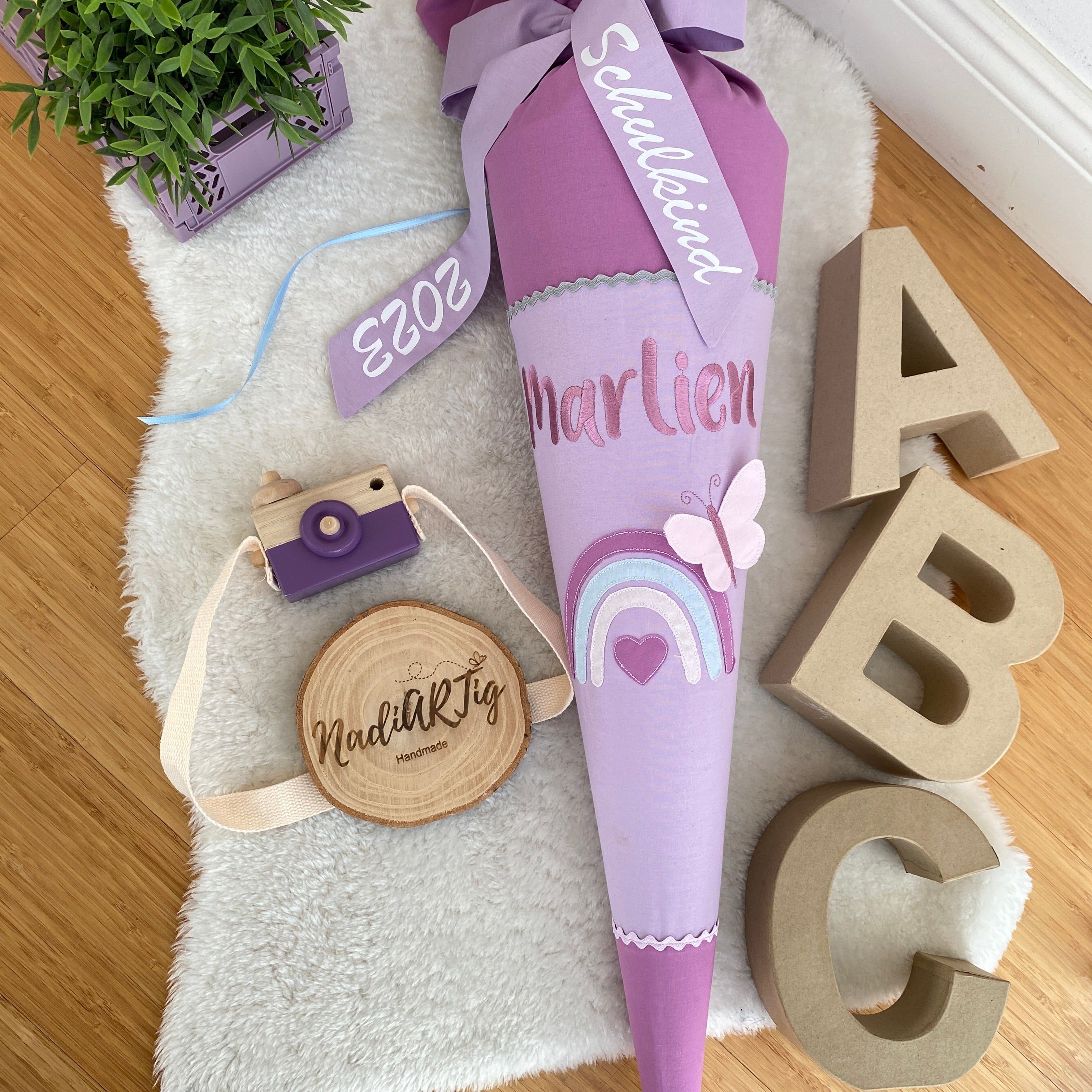 Schultüte mit Regenbogen & Schmetterling | LÄSSIG Speckles purple