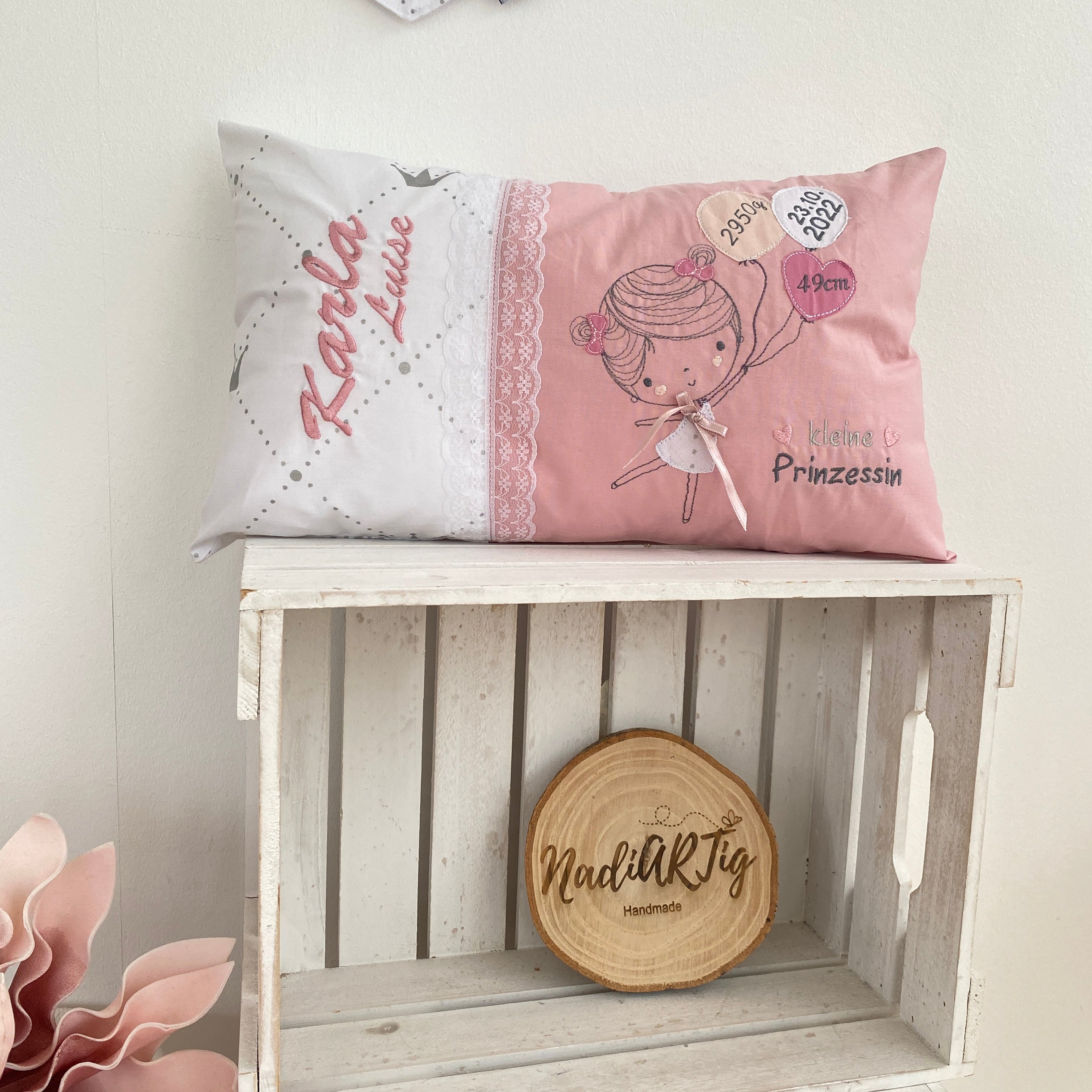Geburtskissen Namenskissen, geschenk zur geburt, kleine Prizessin, Mädchen Ballons Kissen mit Name