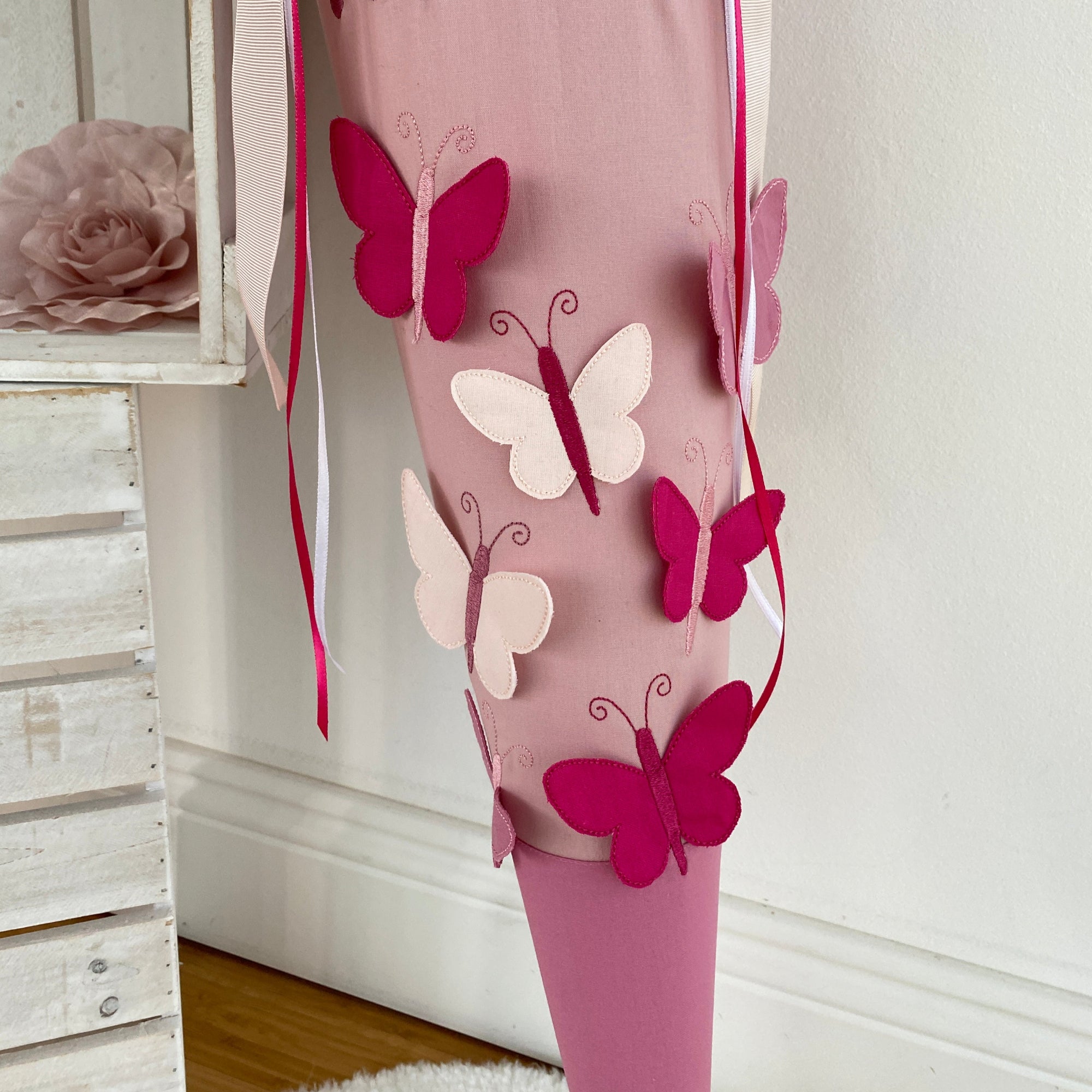 Schultüte Schmetterlinge in beere/puder