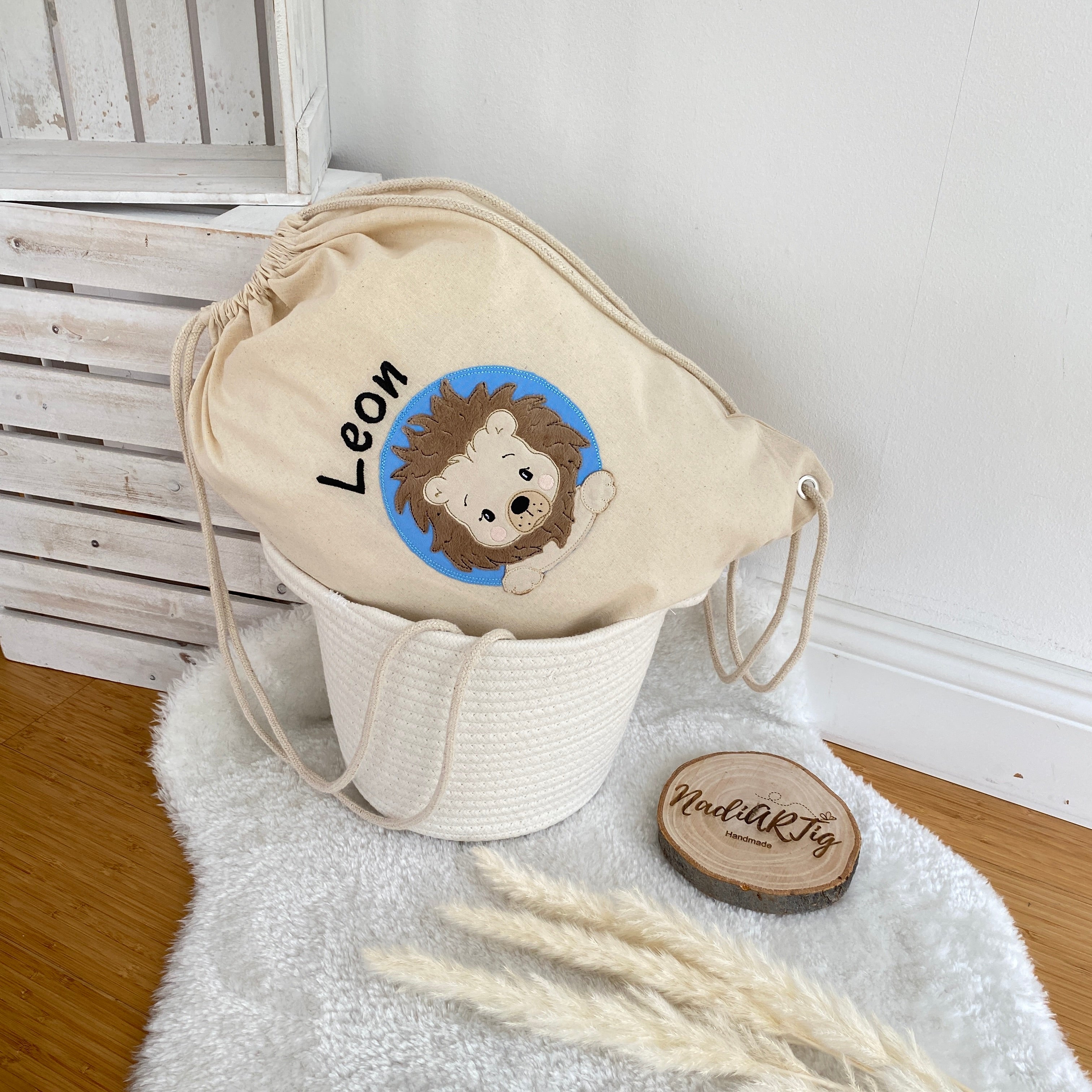 Kindergartenbeutel / kleine Wickeltasche LÖWE