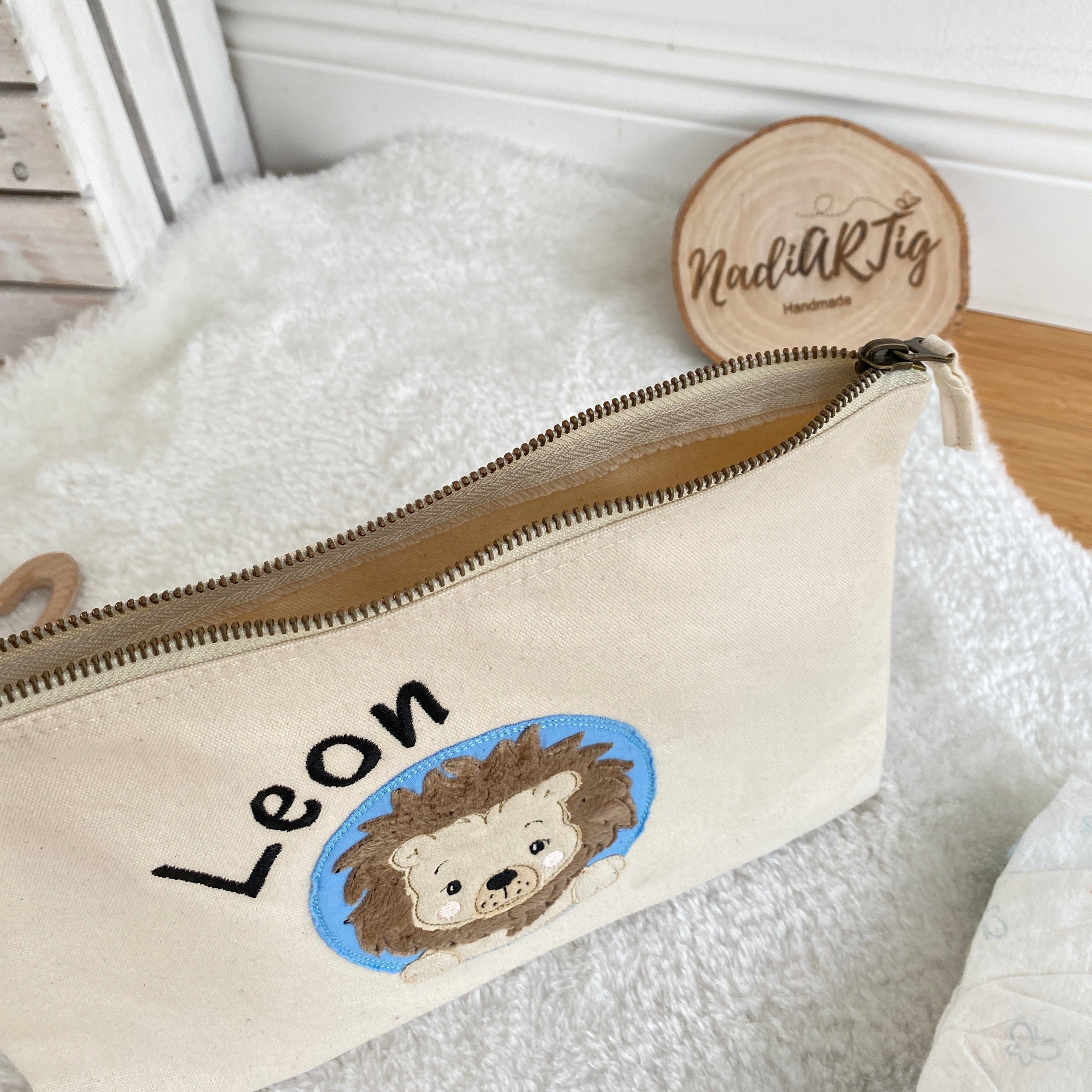 Kindergartenbeutel / kleine Wickeltasche LÖWE