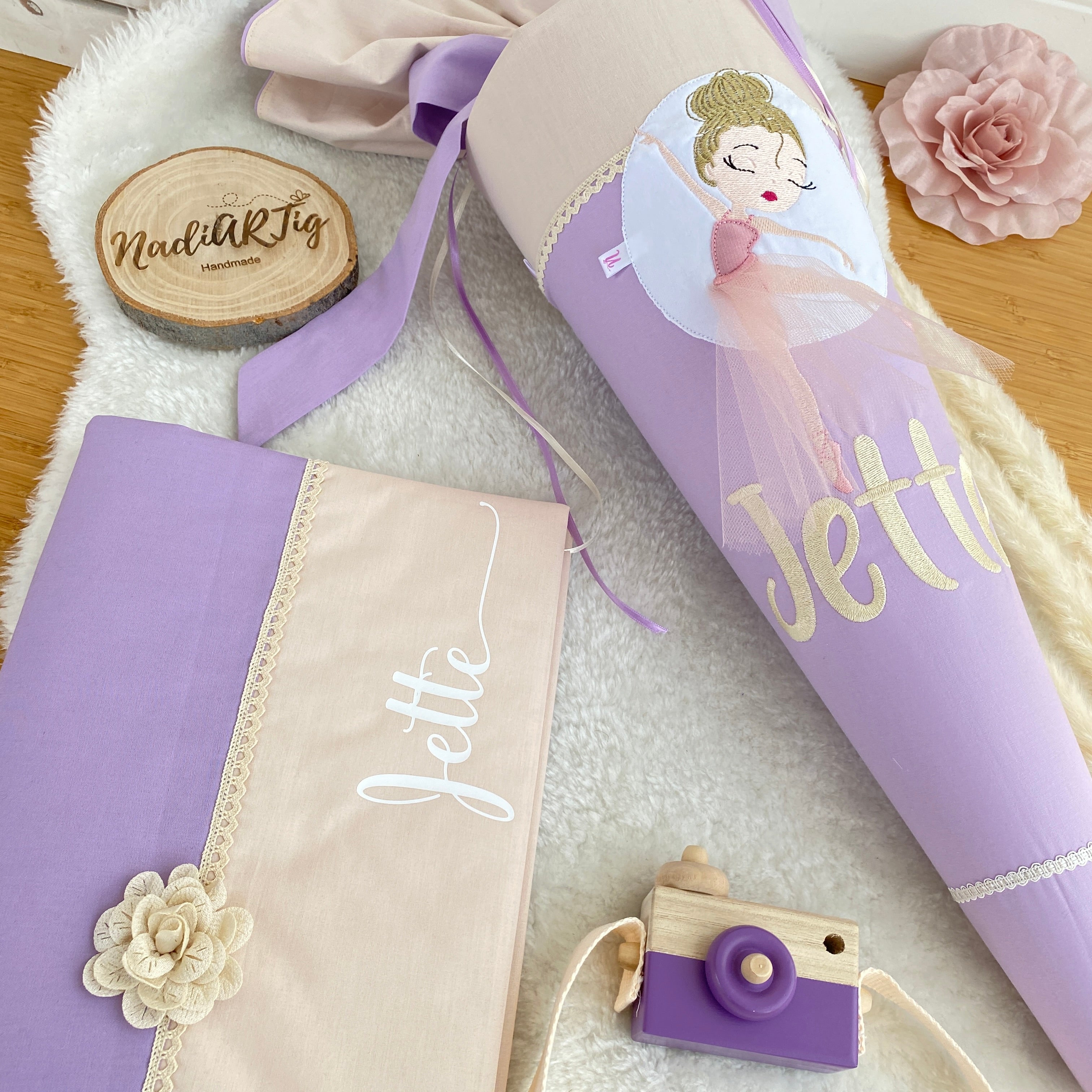 Schultüte mit romantischer Tänzerin in beige/flieder