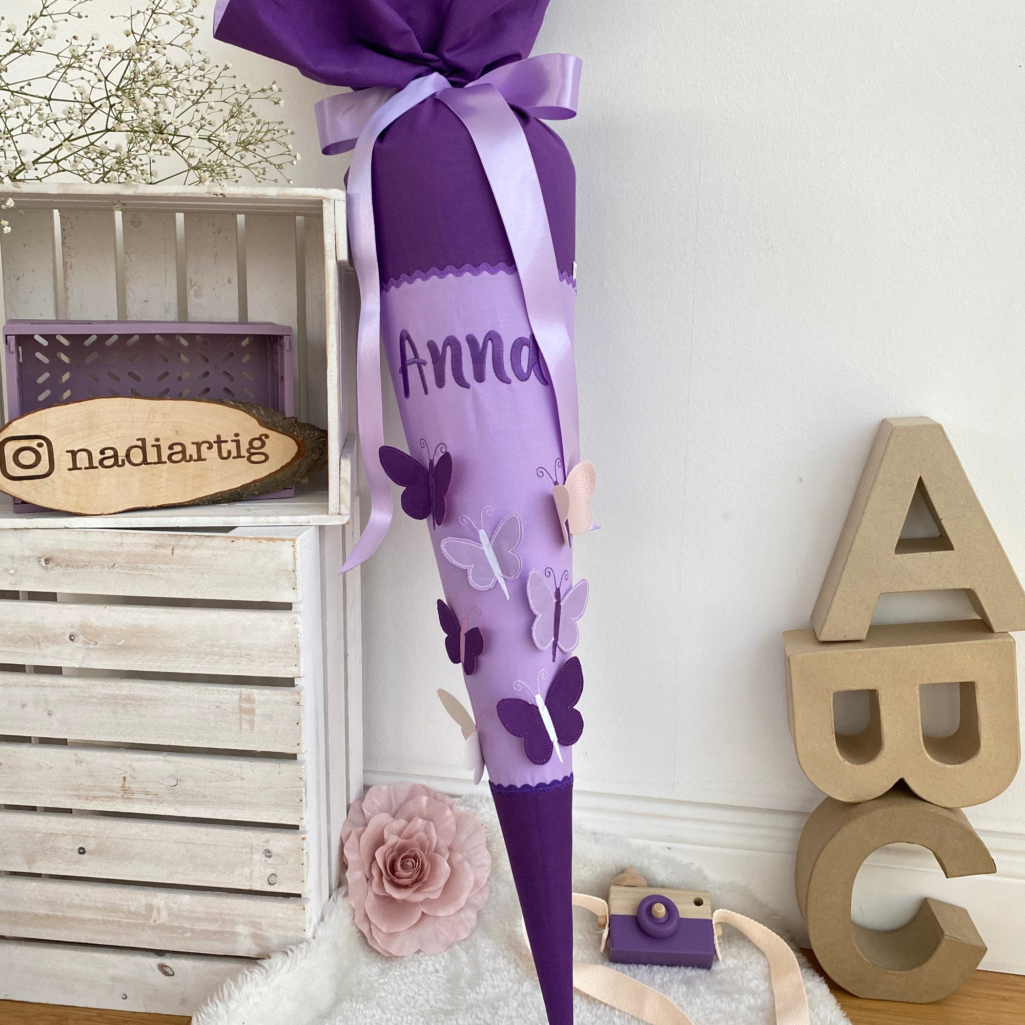 Schultüte Schmetterlinge in lila/flieder