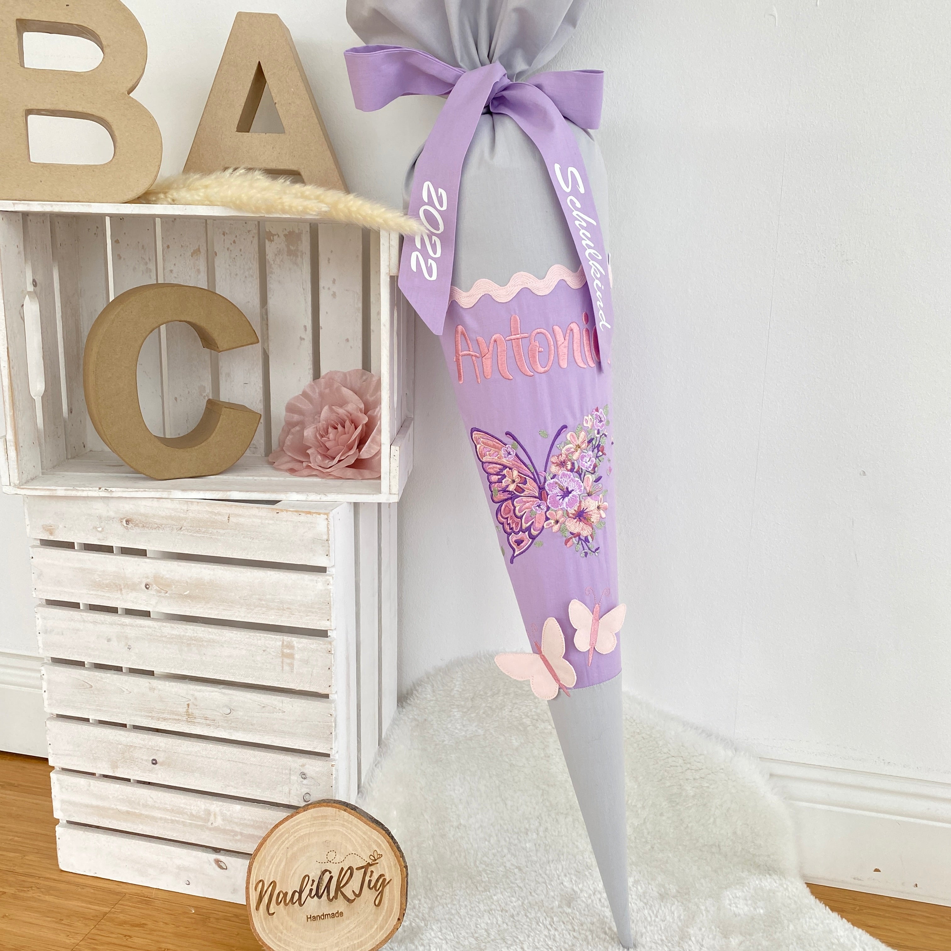 Schultüte Schmetterlinge in flieder/rosa/grau