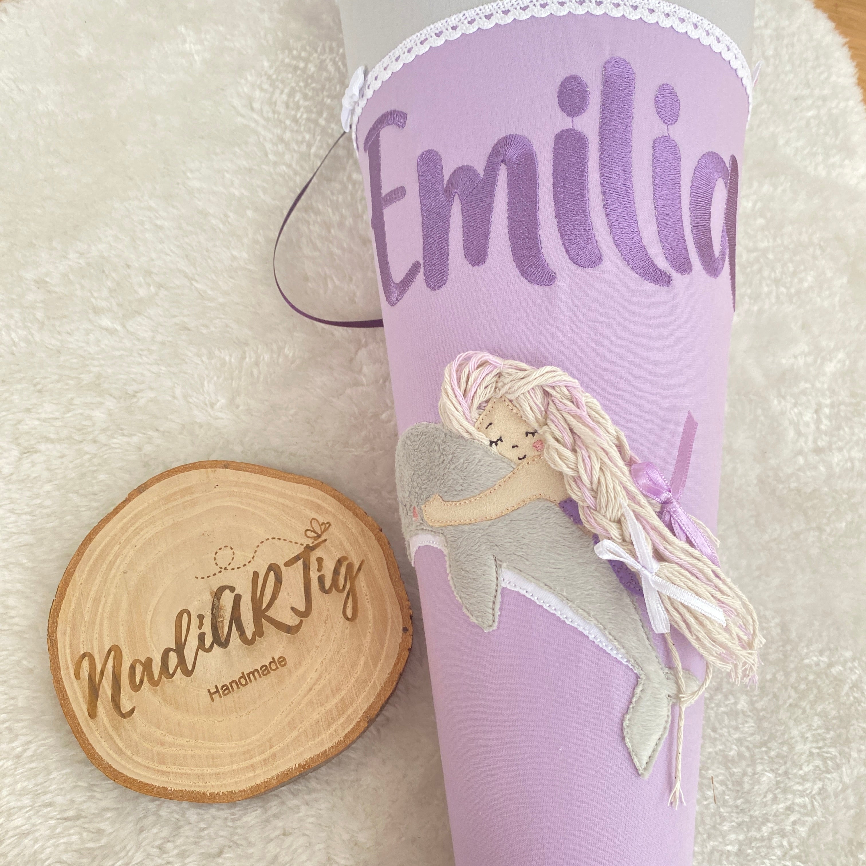 Schultüte mit Meerjungfrau & Delphin in hellgrau/flieder/lila