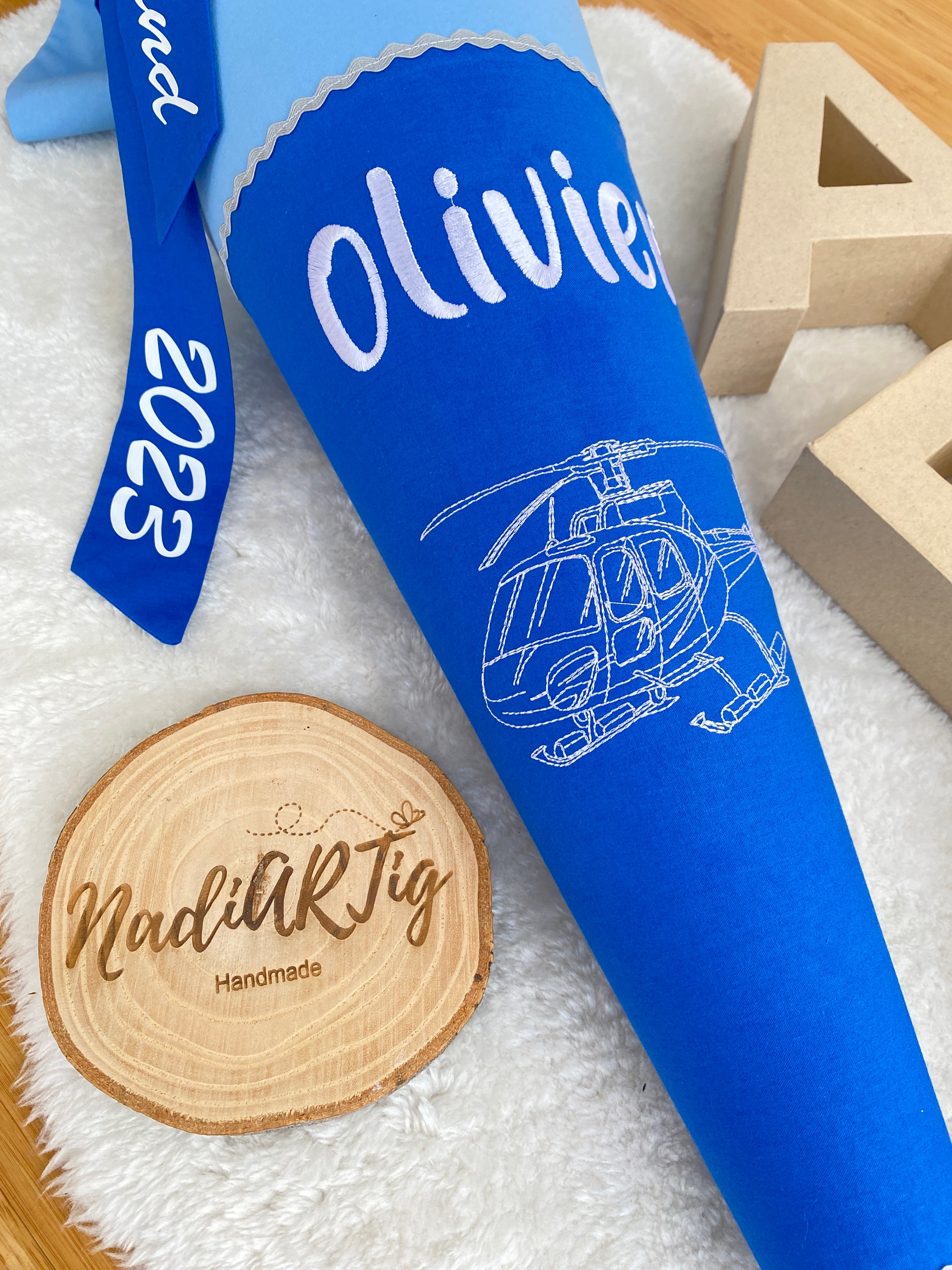 Schultüte Polizei Hubschrauber in royalblau