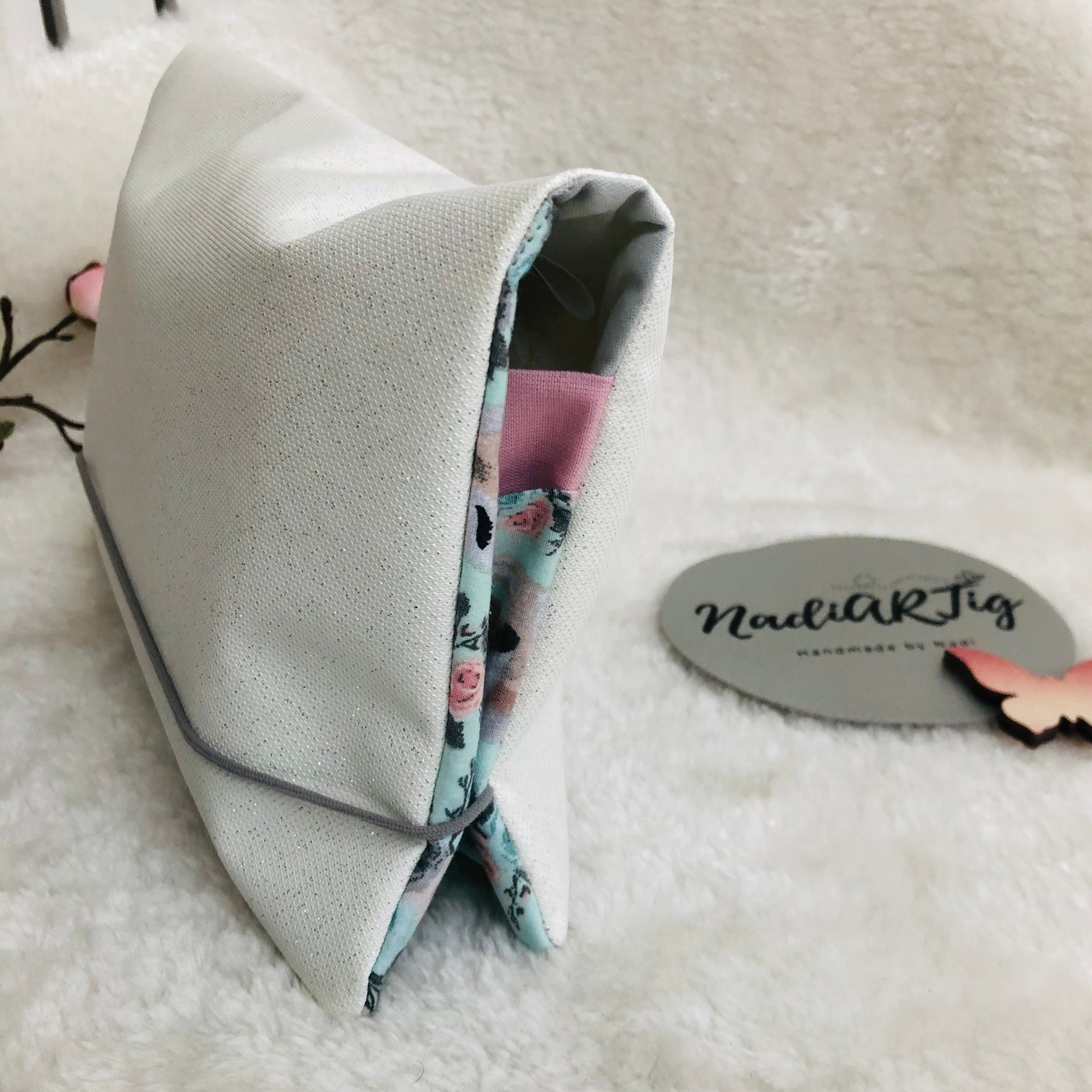 Seitliche Ansicht Windeltasche