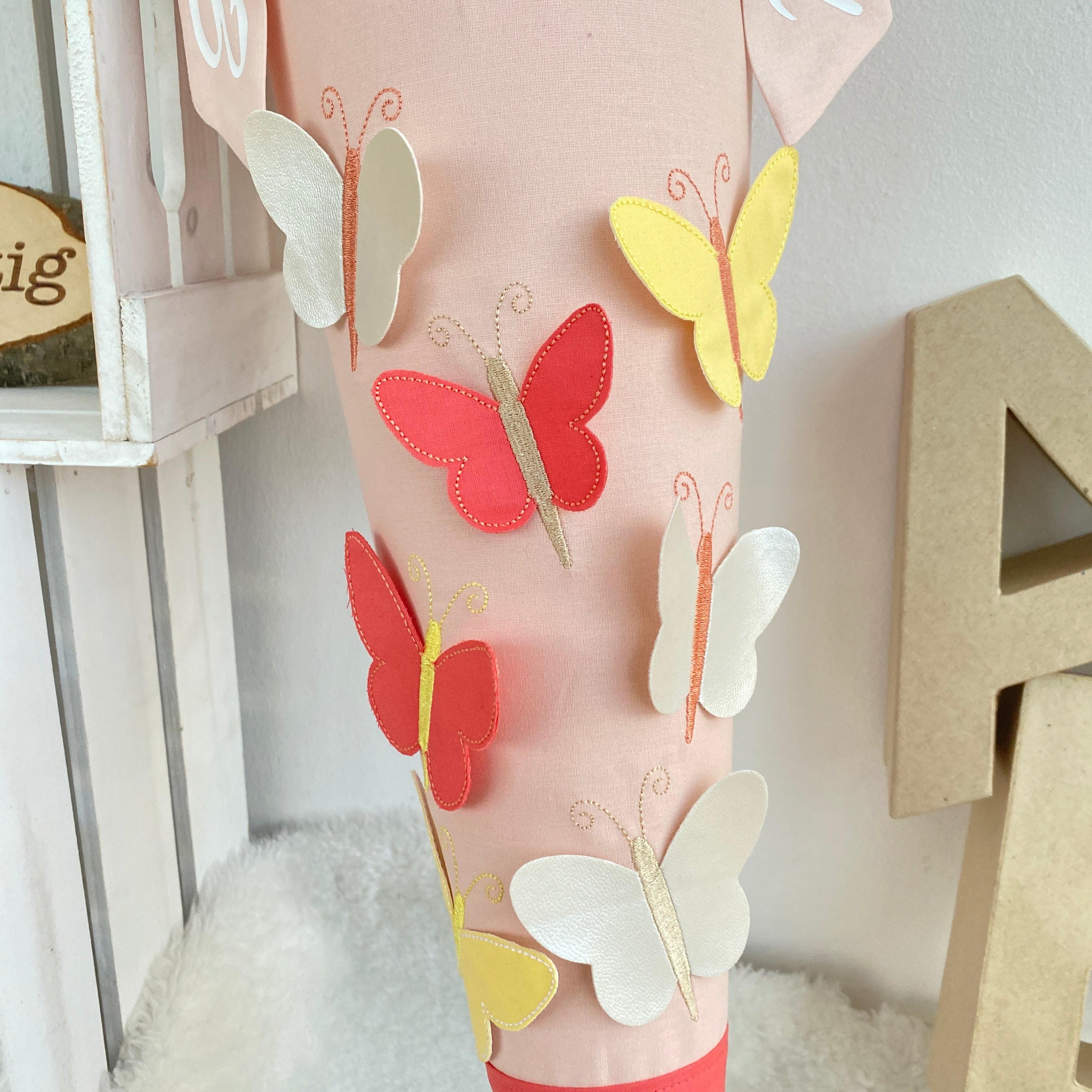 Schultüte Schmetterling/Zitronenfalter in koralle/lachs