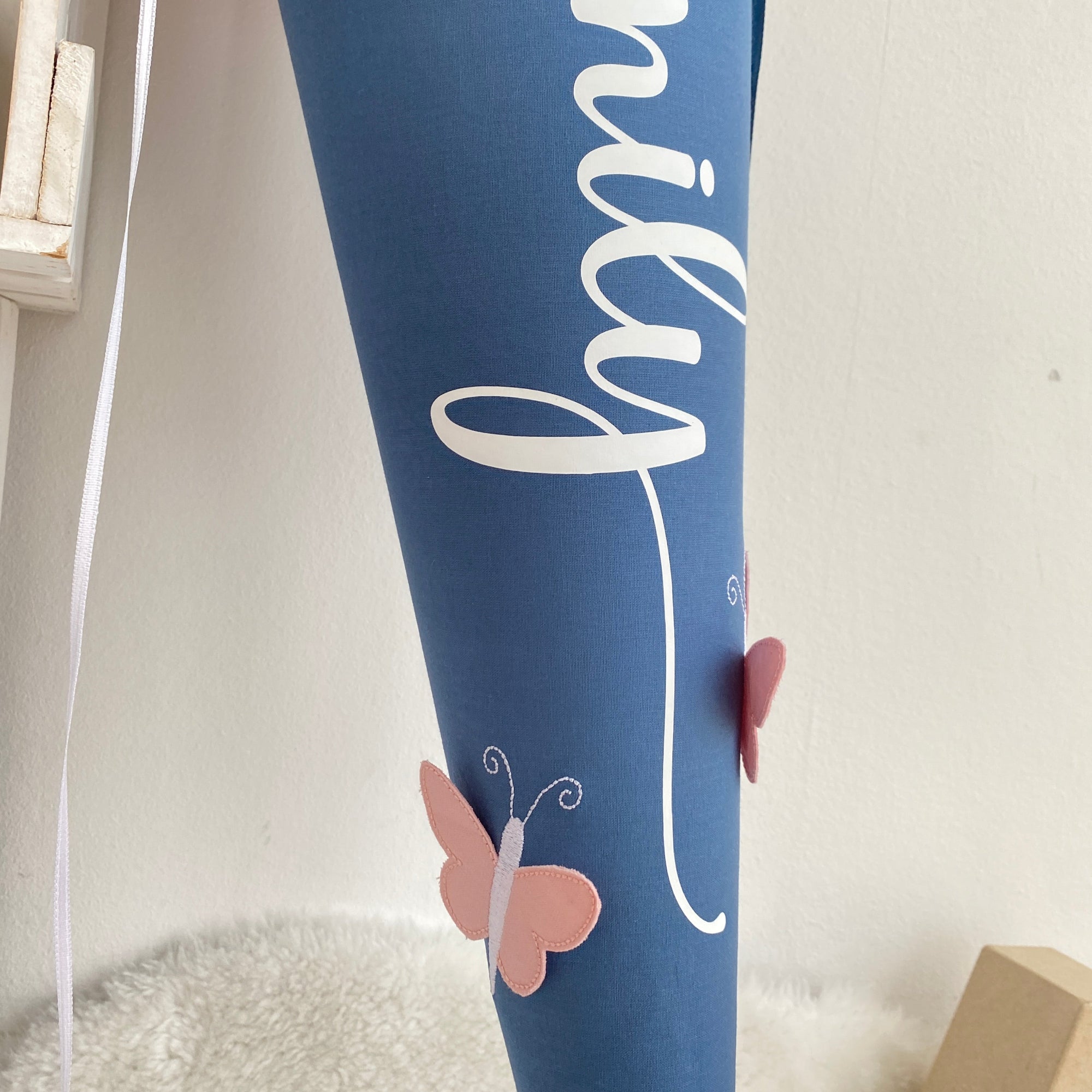 Schultüte Klassik in puderrosa/dustyblue (Schmetterlinge)