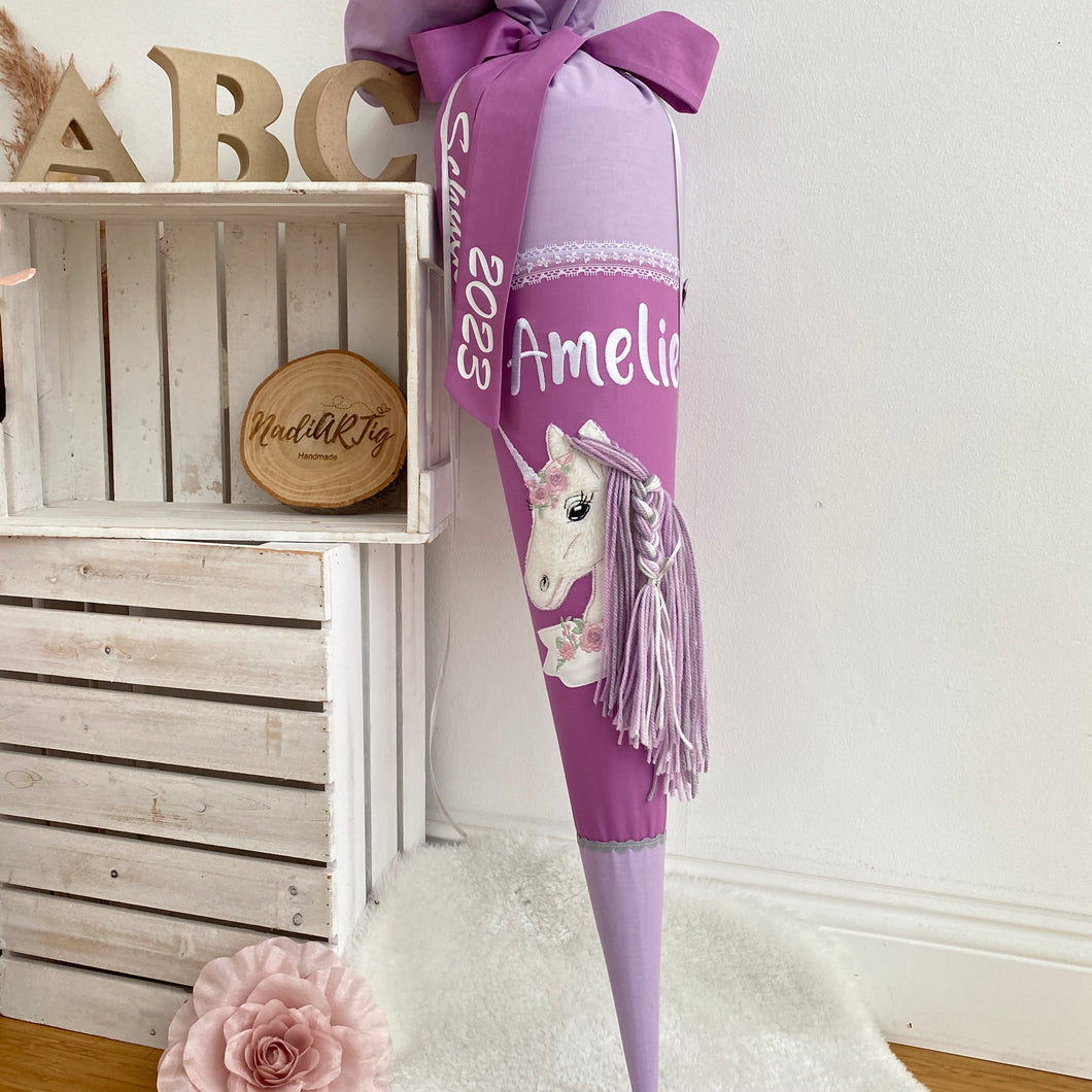 Schultüte Einhorn mit Banner in purple