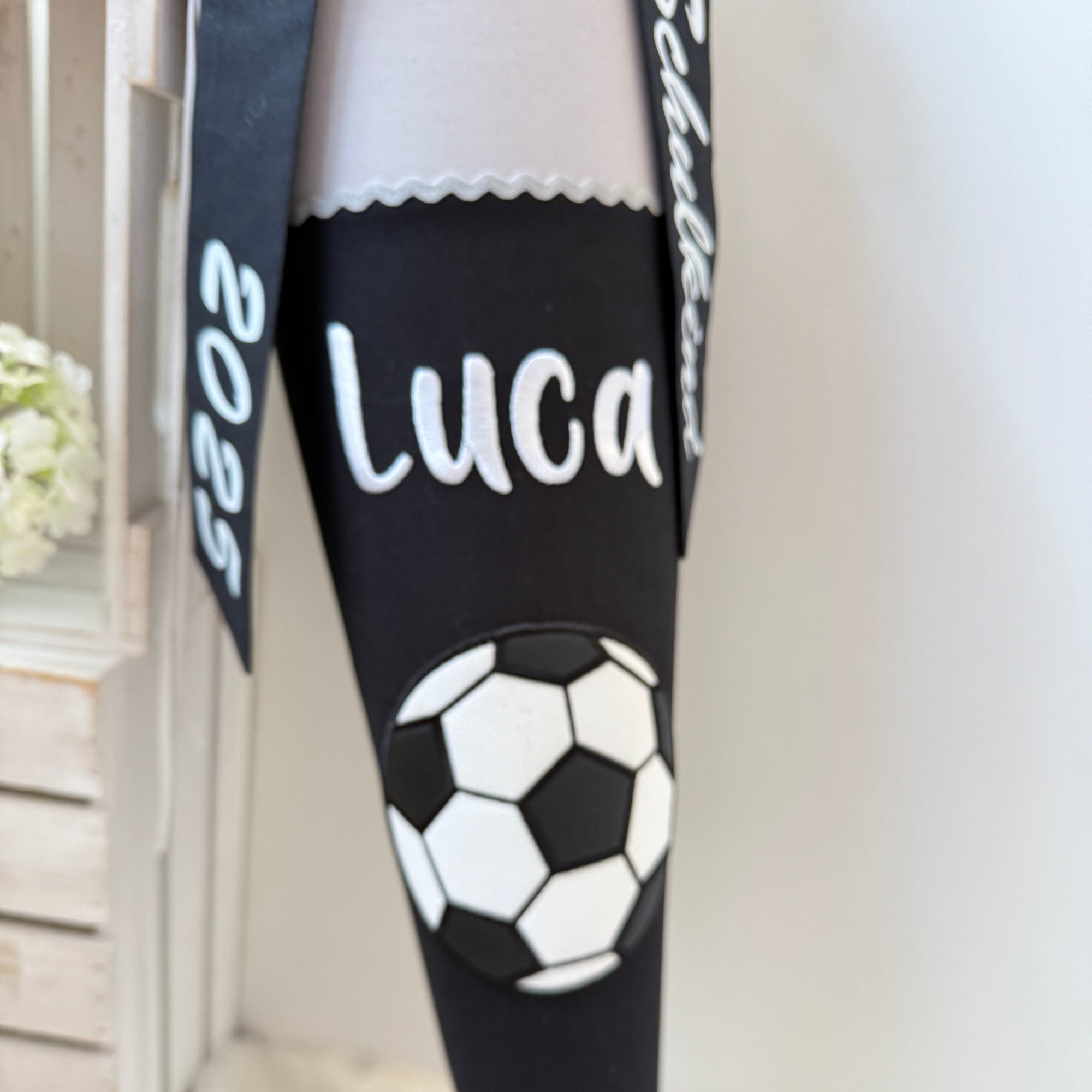 Schultüte Fußball in grau/schwarz