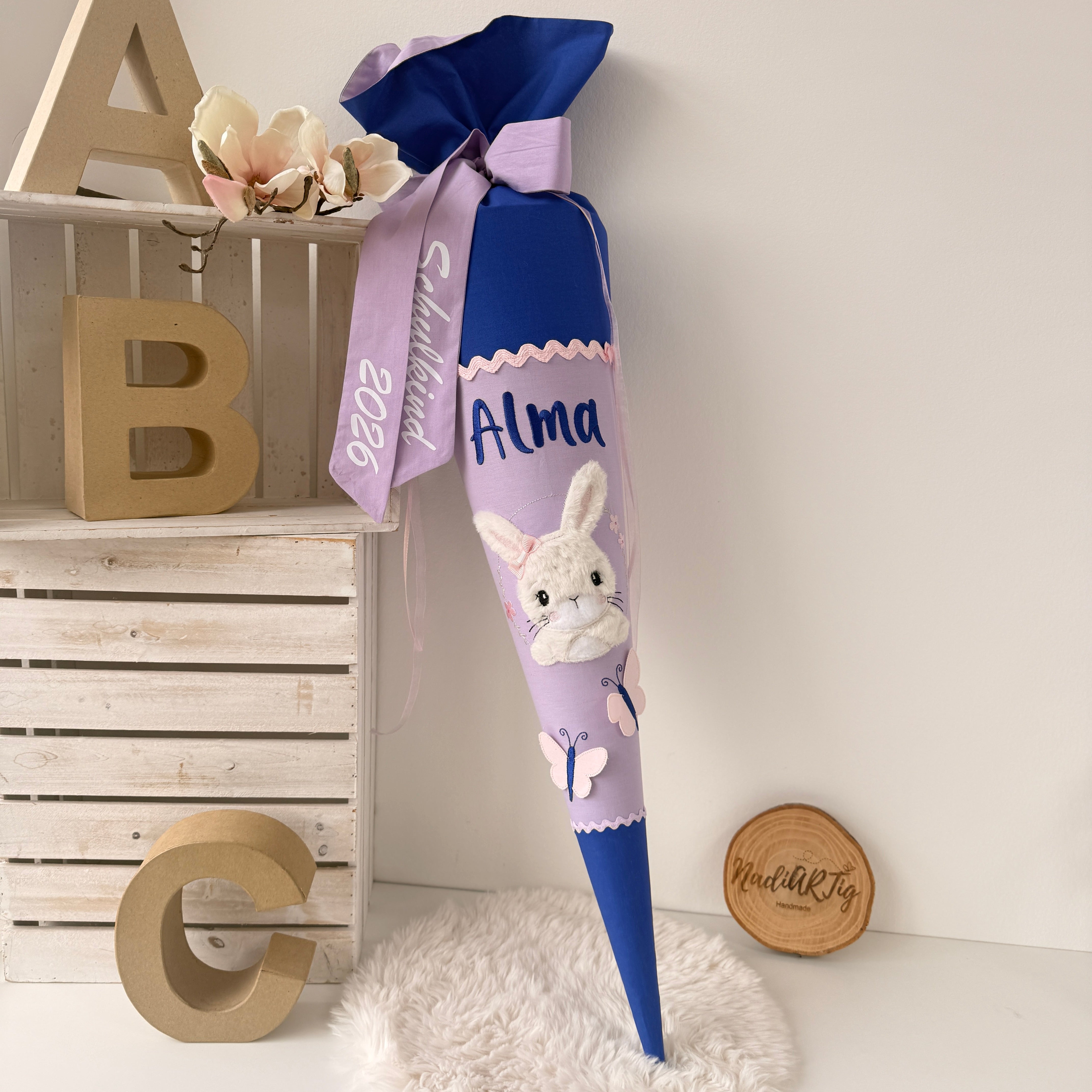 Schultüte Hase in Royalblau/flieder