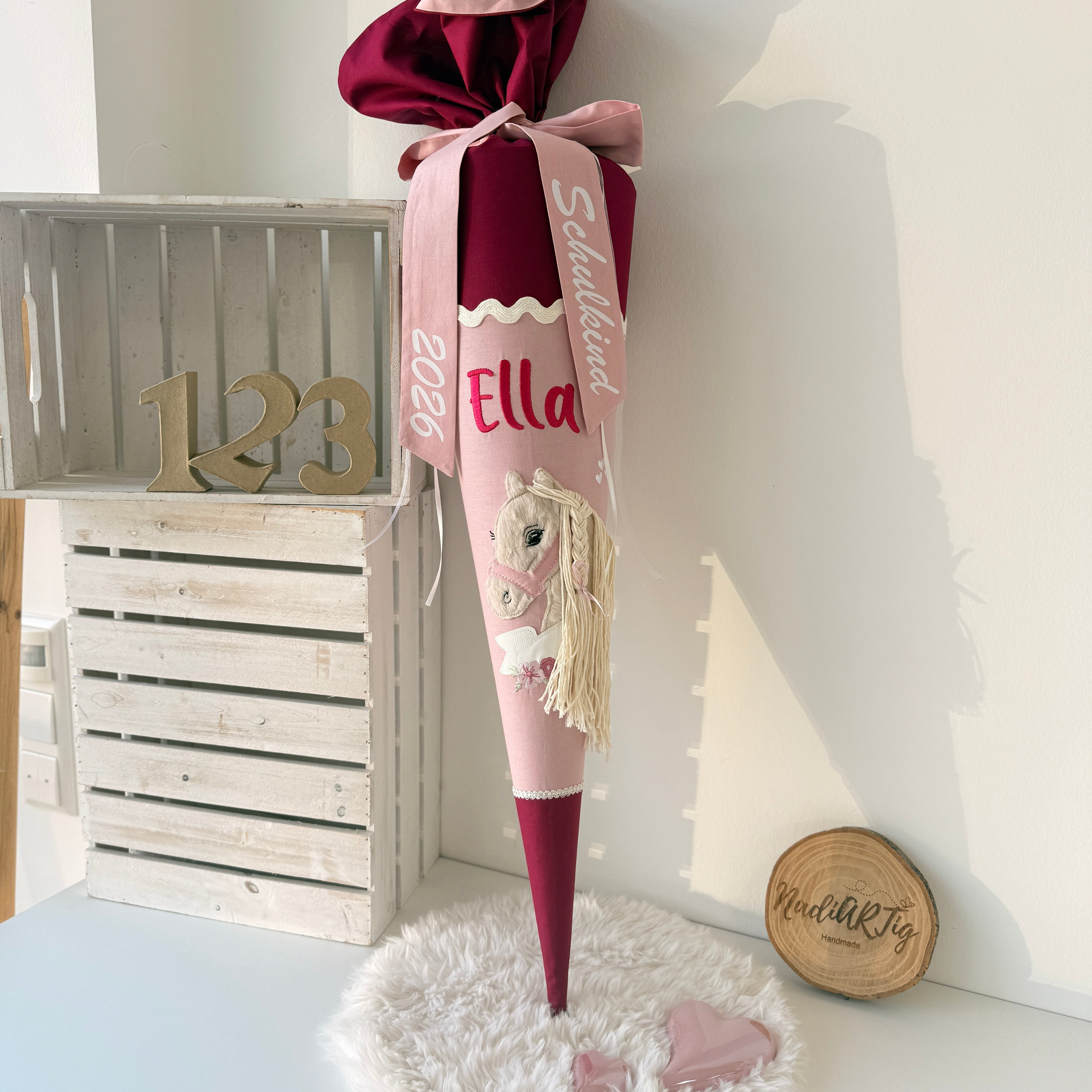 Schultüte Boho-Pony (beige) in bordeaux/puder