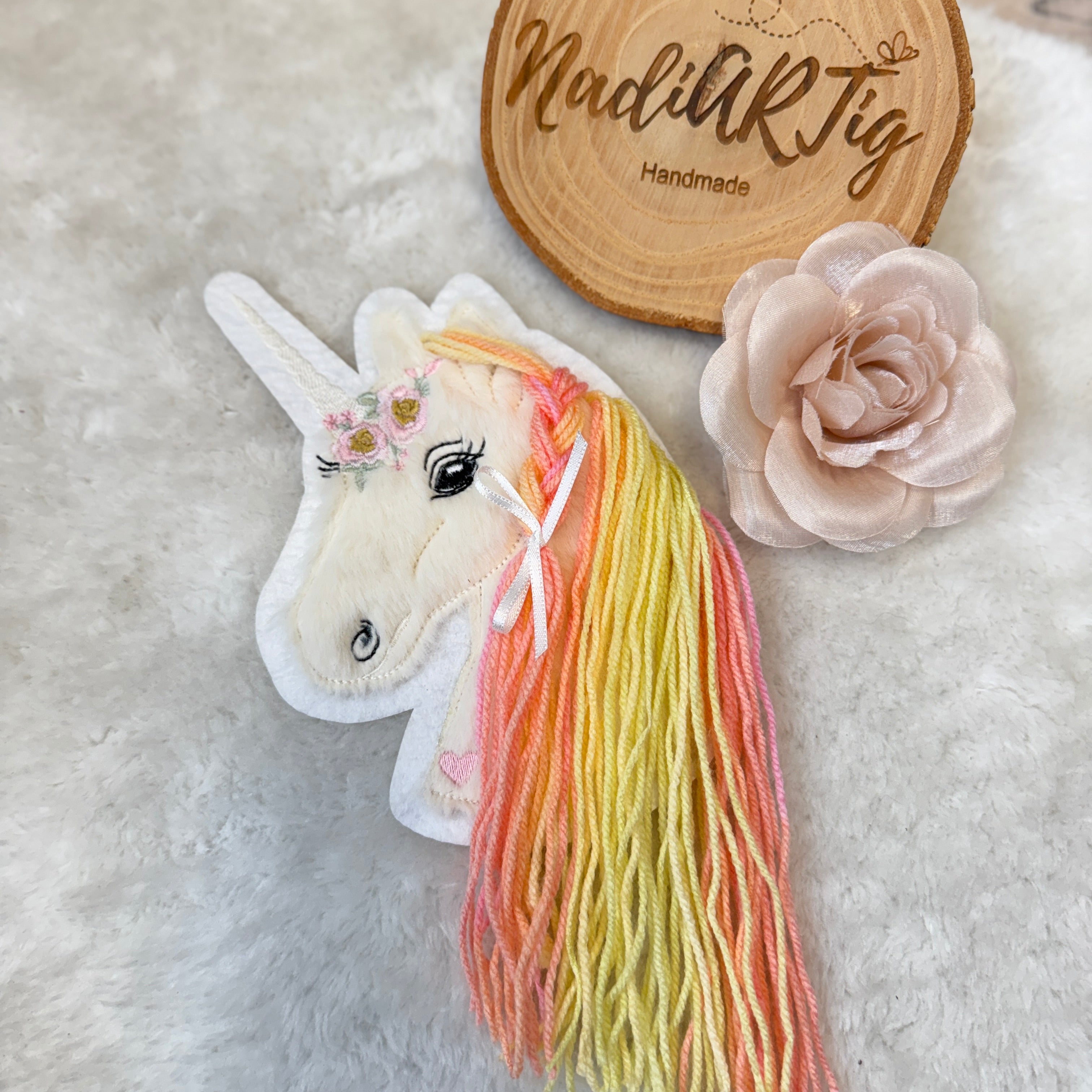 Einhorn Patch/Aufnäher - Regenbogen Mähne