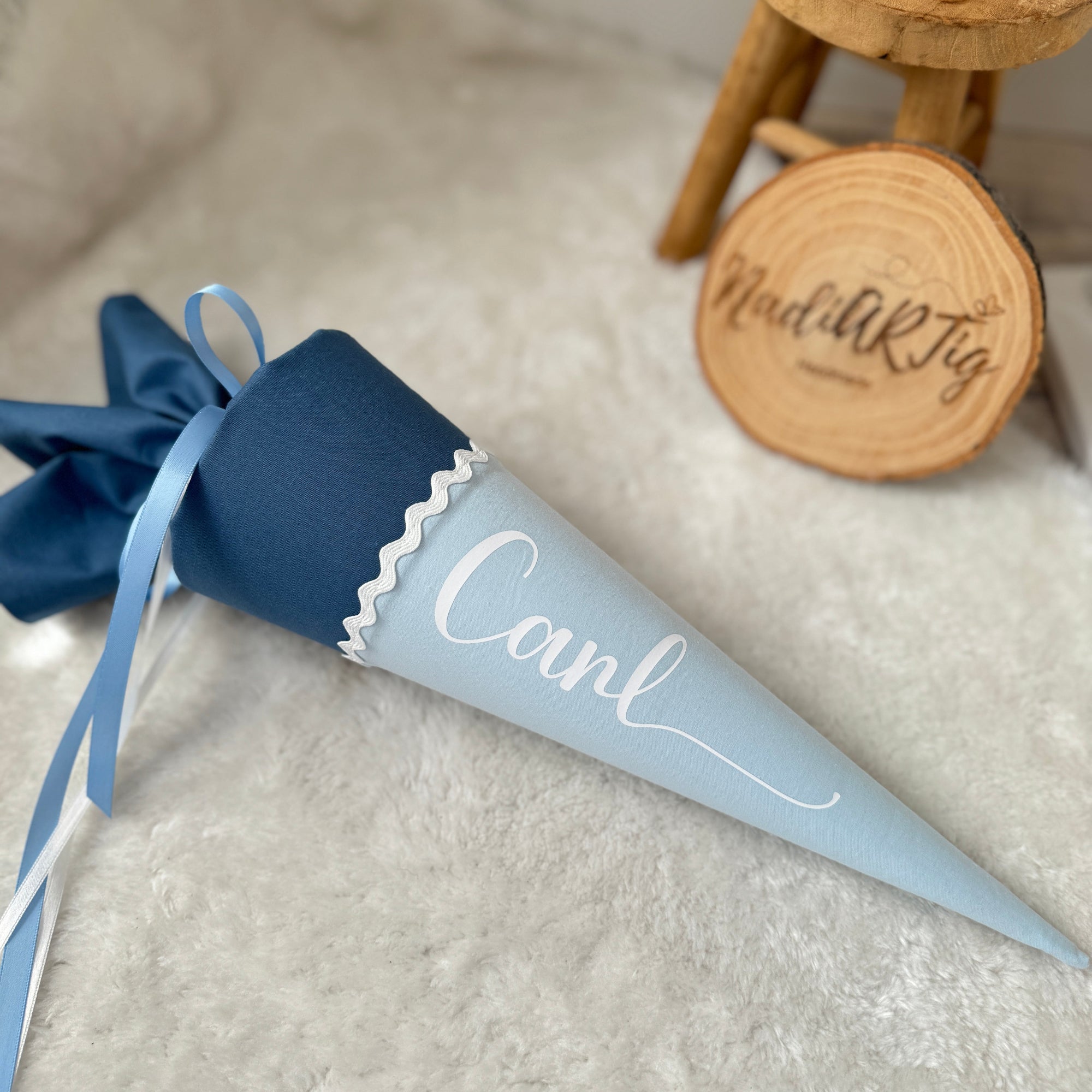 Geschwister-Schultüte mit Namen in dusty blue/hellblau