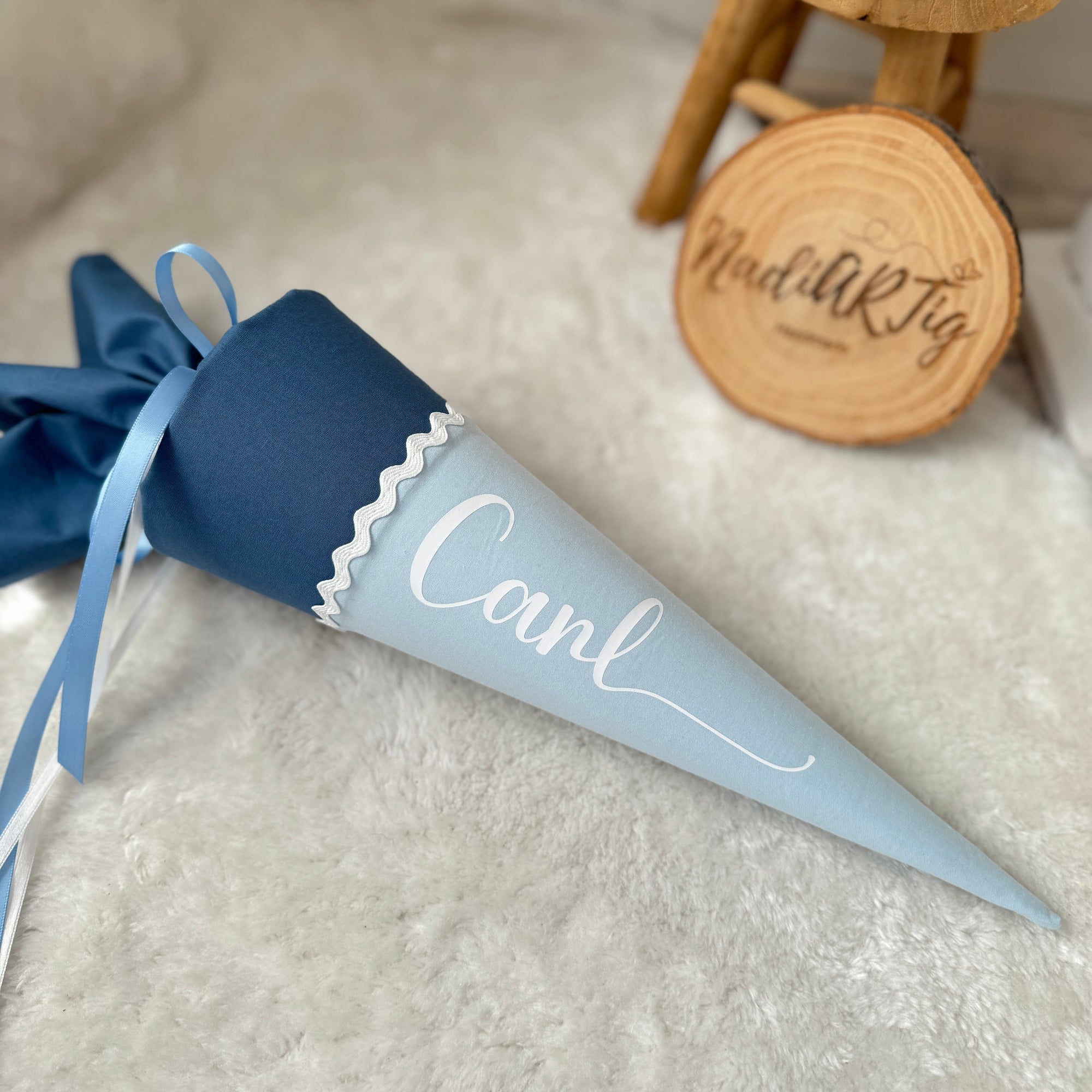 Geschwister-Schultüte mit Namen in dusty blue/hellblau