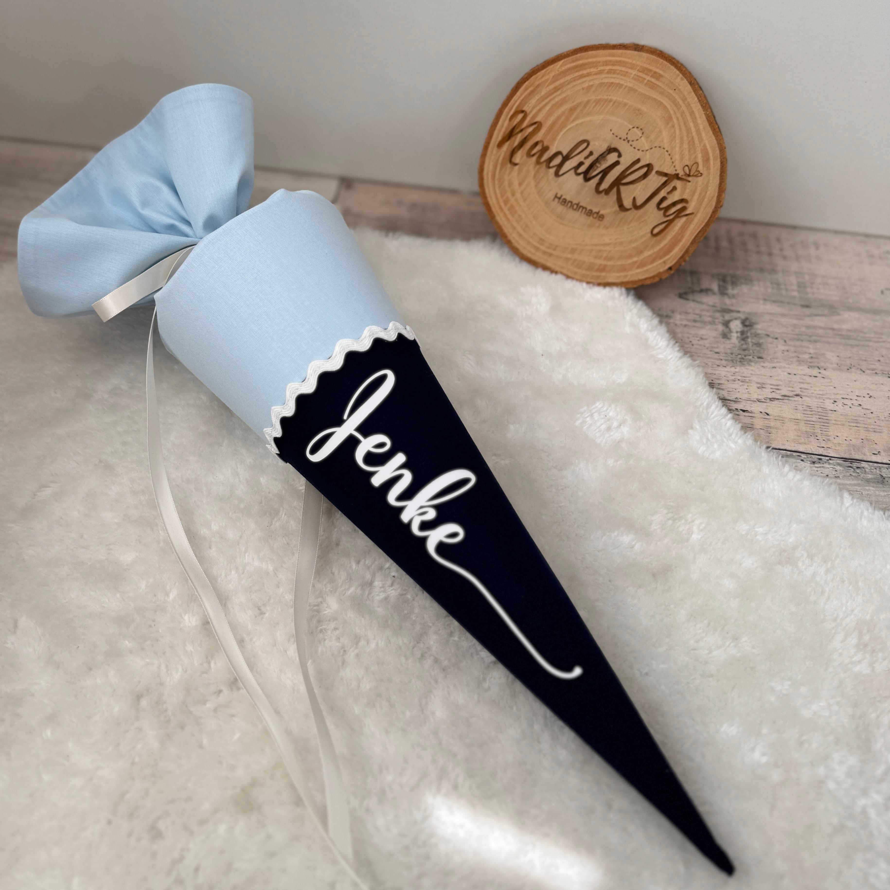 Geschwister-Schultüte mit Namen in hellblau/dunkelblau