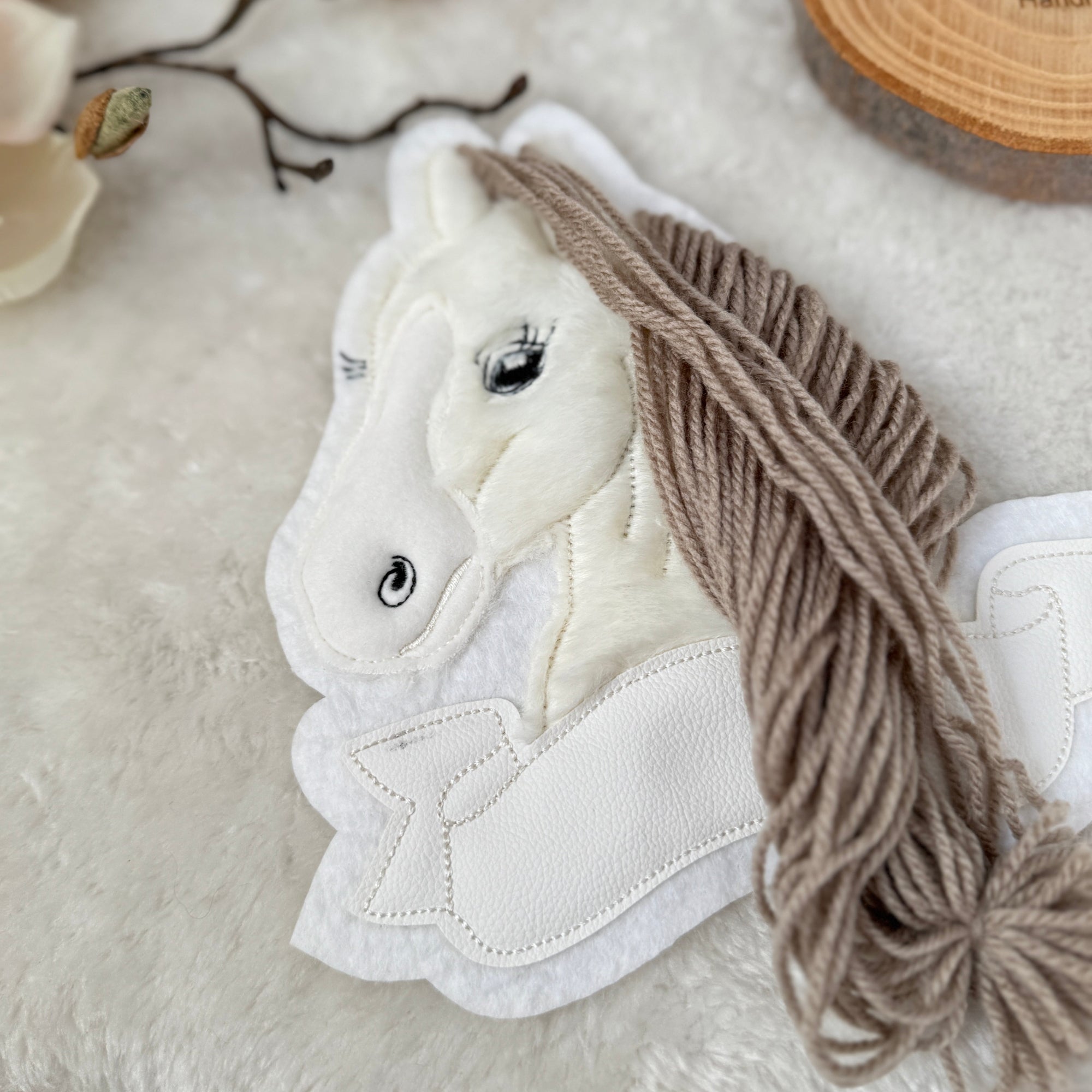 Pferd #10 Patch/Aufnäher mit Mähne in taupe