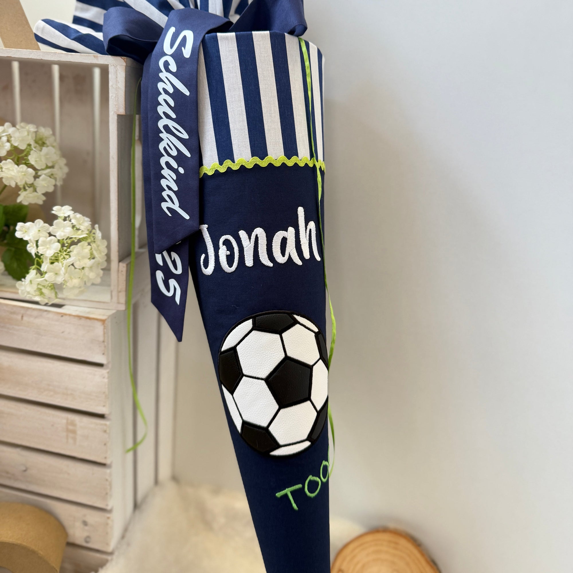 Schultüte Fußball Stripes/dunkelblau