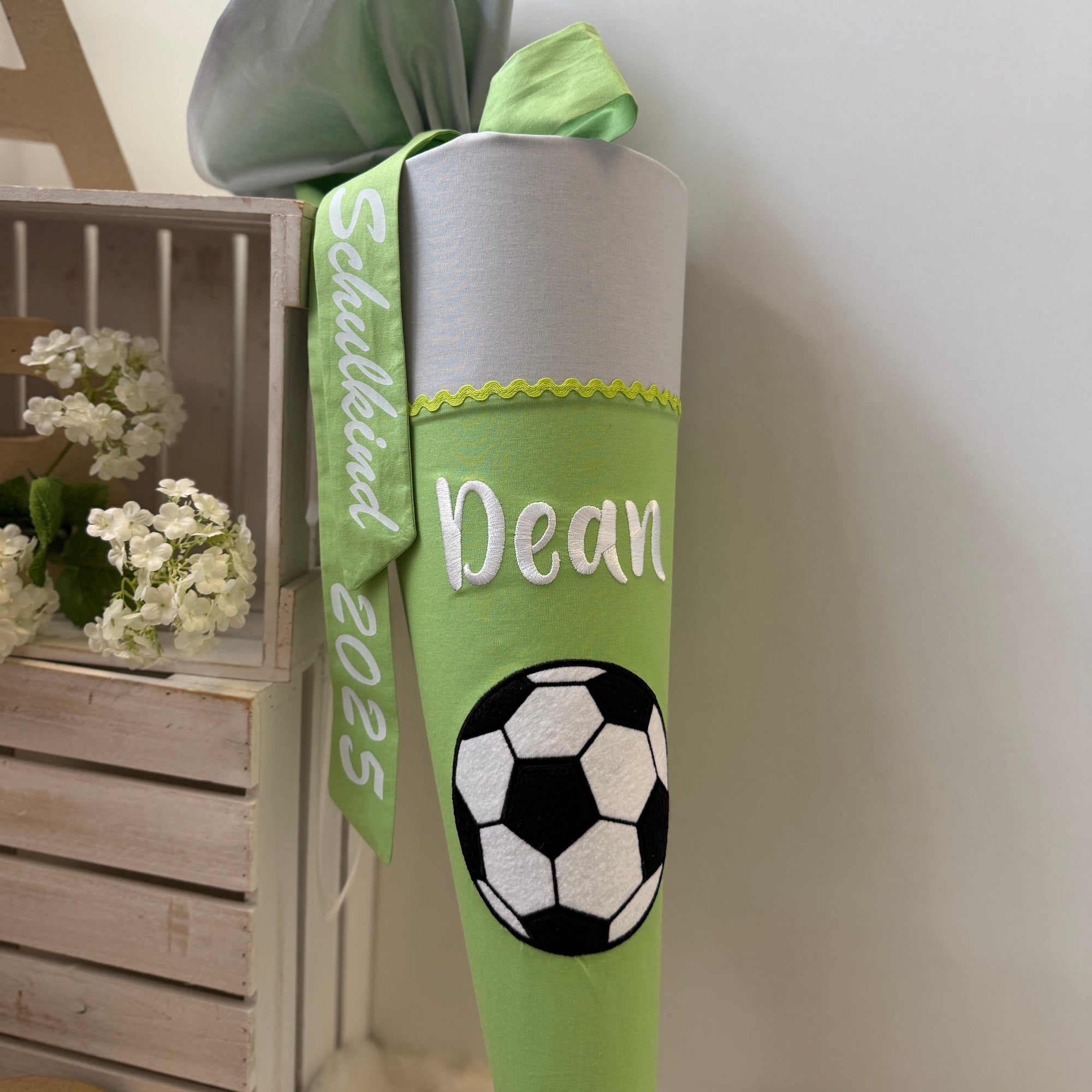 Schultüte Fußball in grau/grün