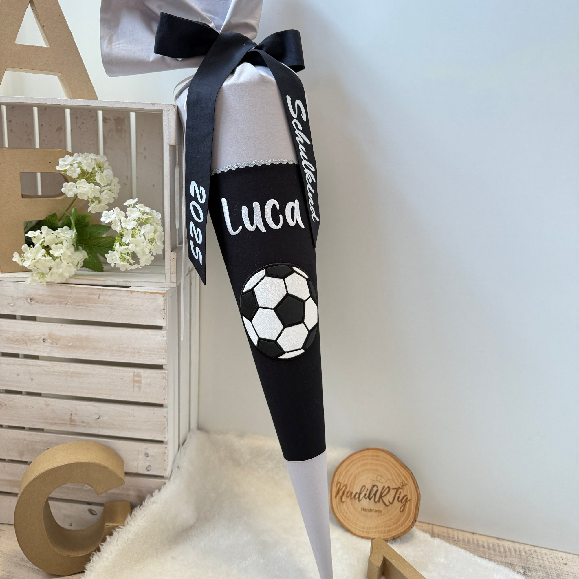 Schultüte Fußball in grau/schwarz