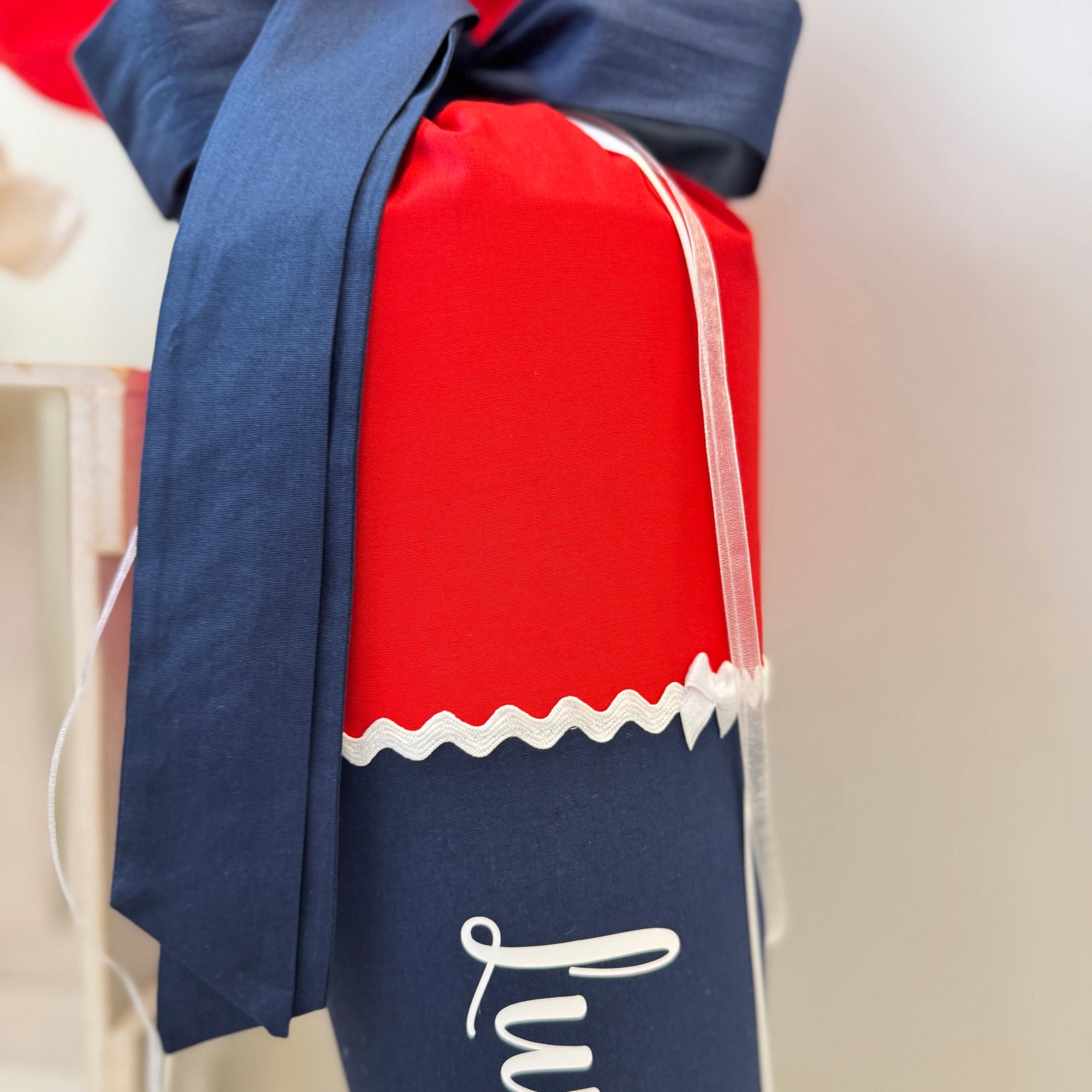 Schultüte Klassik in rot/dunkelblau (Schmetterlinge)