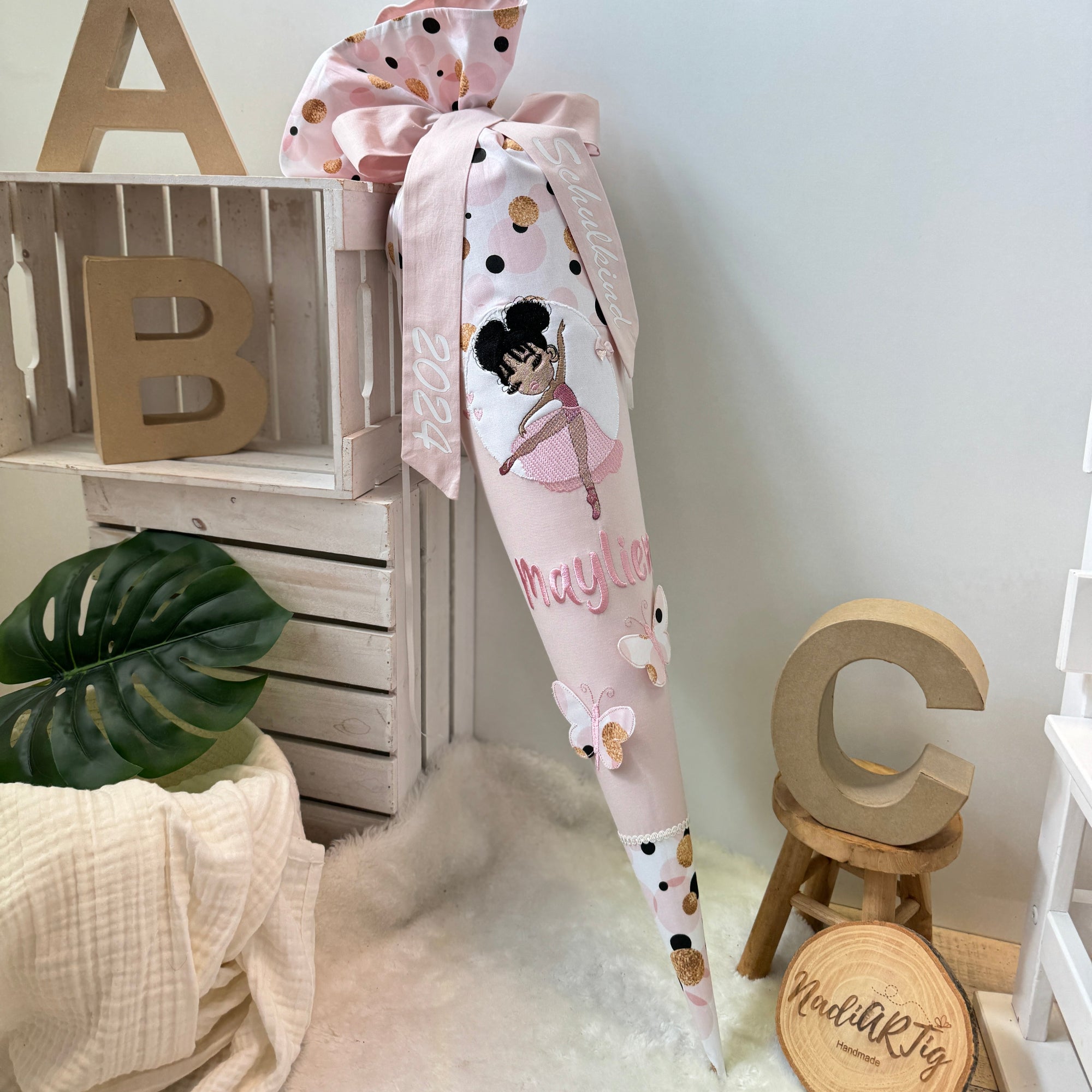 Schultüte Mädchen Ballerina Afro dunkle Haut 