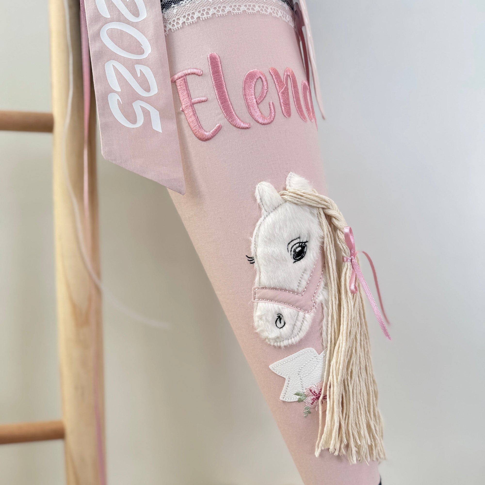 Schultuete Boho Pony in dunkelblau puderrosa