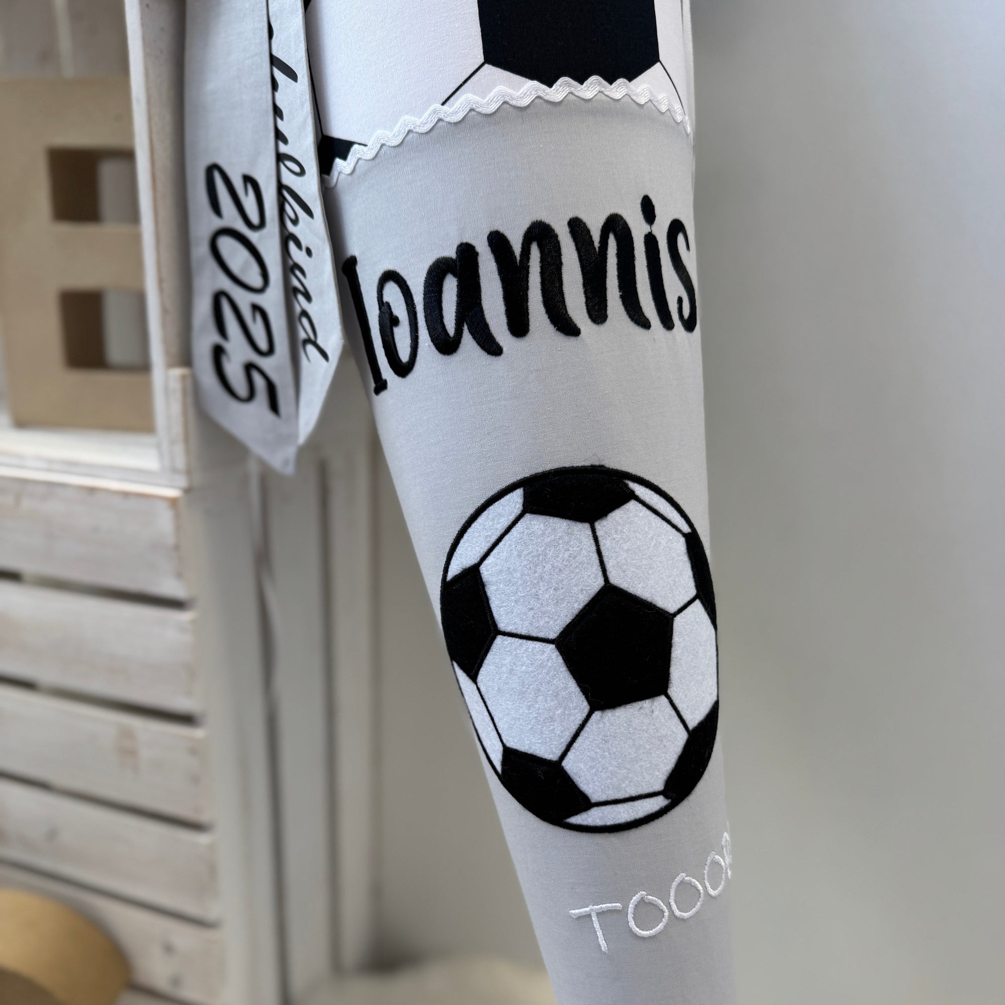 Schultuete Fußball in grau